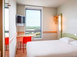 hotel orly