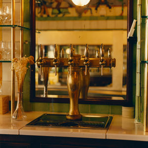 clown bar