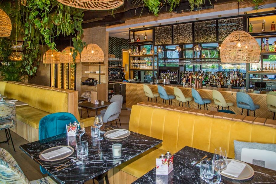 breathe restaurant